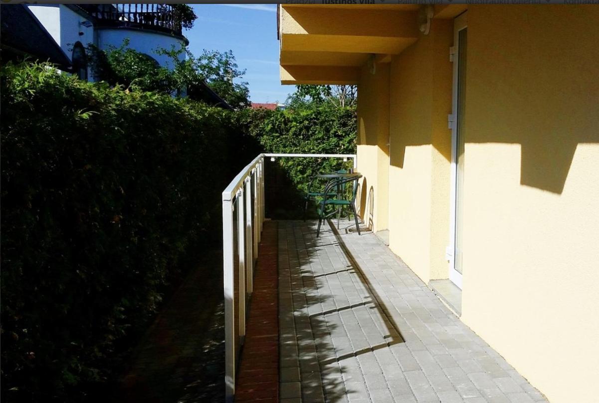 Justinos Vila Palanga Exteriör bild