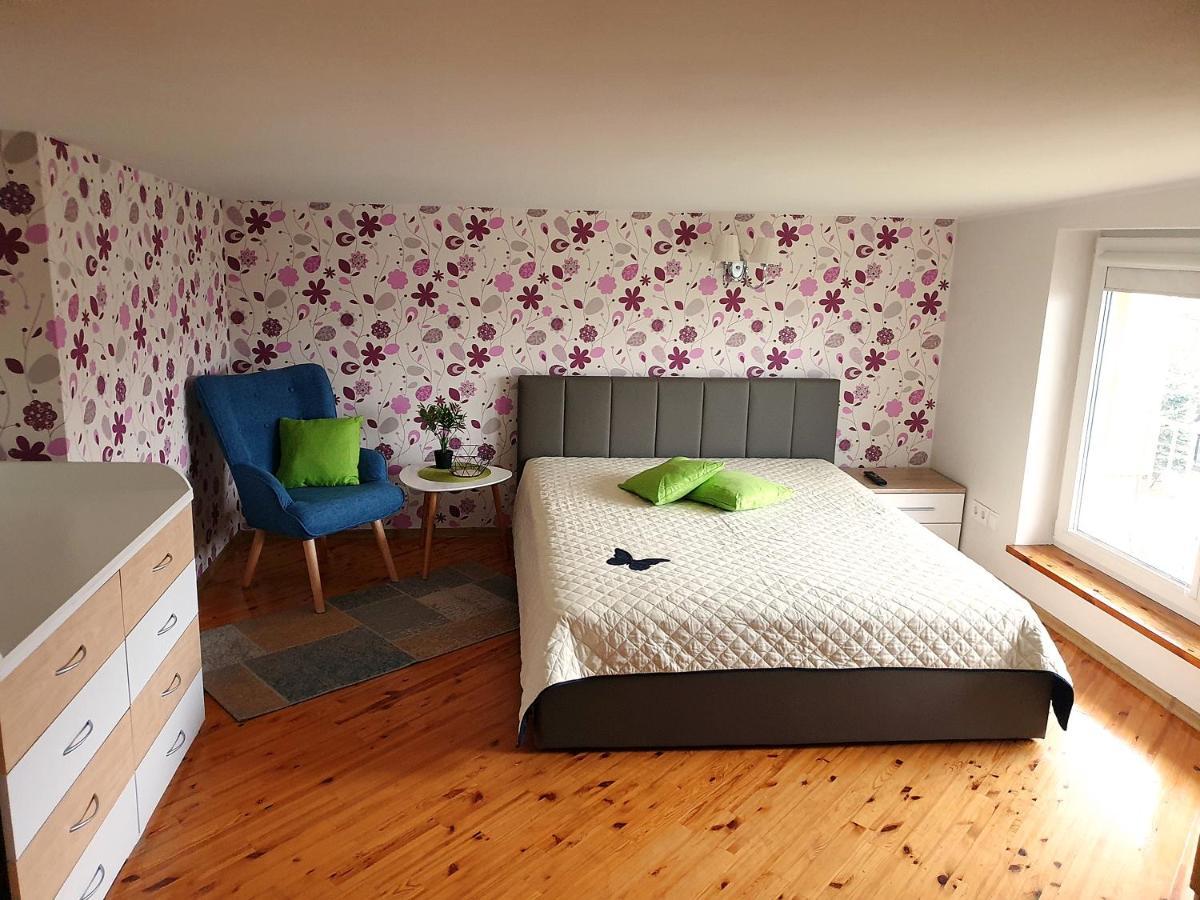 Justinos Vila Palanga Exteriör bild